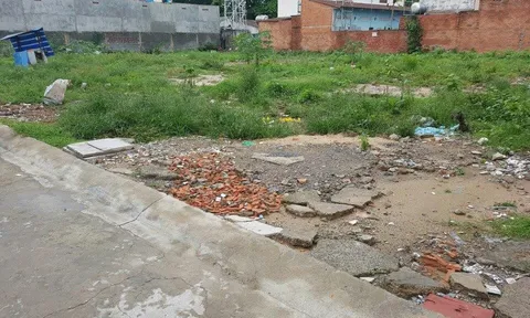 Mua đất thuộc trường hợp được giao trái thẩm quyền, tính tiền sử dụng đất như thế nào?