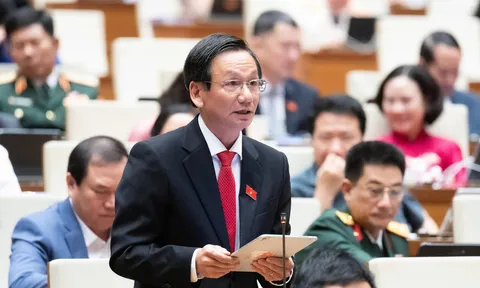 Đề xuất doanh nghiệp sản xuất xe điện phải thu hồi, tái chế pin đã qua sử dụng