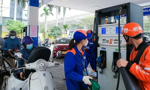 Kéo dài việc giảm thuế nhập khẩu một số mặt hàng xăng dầu về 0% đến 30/6/2026