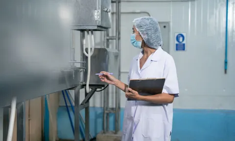 Tiêu chuẩn chuyên môn, nghiệp vụ của công chức kiểm soát viên chất lượng sản phẩm, hàng hóa