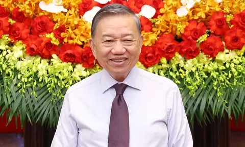 "Báo chí Cách mạng Việt Nam trong thời đại số" - lời hiệu triệu đổi mới