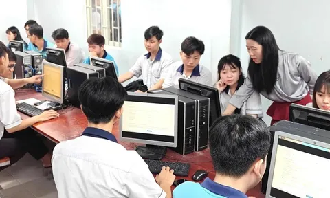 Đề xuất quy định về kiến thức chương trình THPT trong chương trình giáo dục trung học nghề