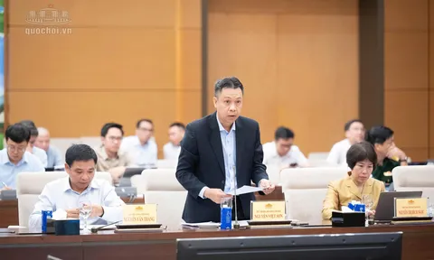 Sửa Luật Điện lực: Đề xuất áp dụng giá điện sinh hoạt theo giờ