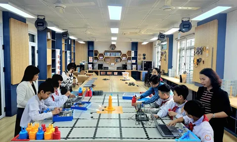 Không bắt buộc có phòng STEM riêng, không mua sắm thiết bị đồng loạt