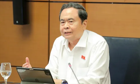 Chủ tịch Quốc hội: Kiểm soát đầu cơ, thổi giá, không để thị trường đất đai bị méo mó