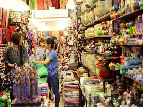 Hộ kinh doanh có bắt buộc dùng tài khoản đứng tên hộ?