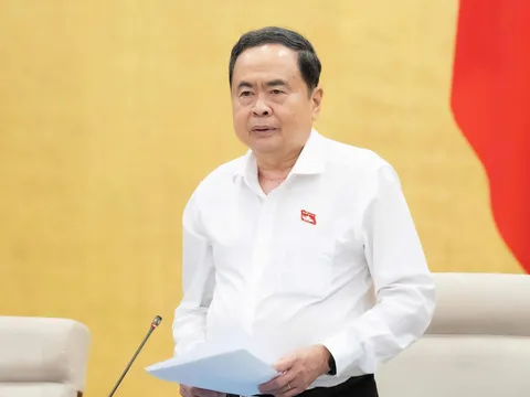 Cho ý kiến về công tác nhân sự trình Quốc hội tại Kỳ họp thứ Nhất