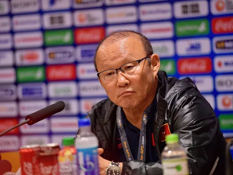 HLV Park: "Tôi không hài lòng với chính mình, lối chơi của đội nhà"