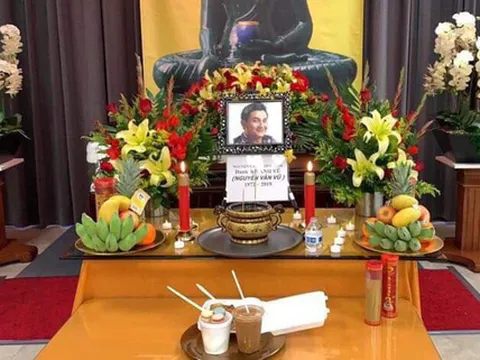 Các nghệ sĩ tại Mỹ xúc động, tiễn biệt Anh Vũ