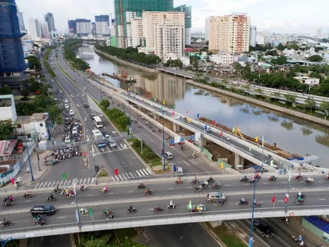 Lời khai của đối tượng khiến 10 người nhập viện điều trị phơi nhiễm HIV?