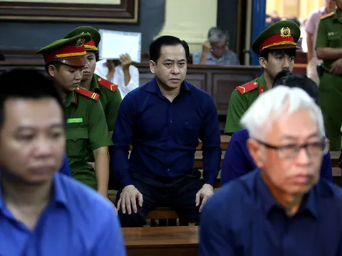 Hôm nay (22/4): Vũ Nhôm hầu tòa cùng Trần Phương Bình trong đại án DongABank