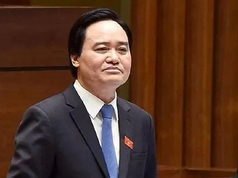 Bộ trưởng Phùng Xuân Nhạ: Sinh viên liên quan gian lận điểm sẽ bị xem xét đuổi học