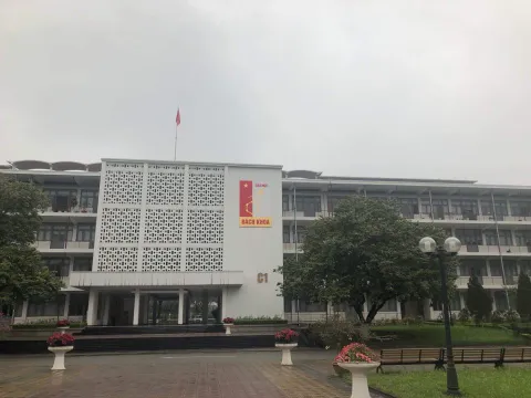 Hà Nội: Cần làm rõ việc sử dụng đất sai mục đích tại trường Bách Khoa?