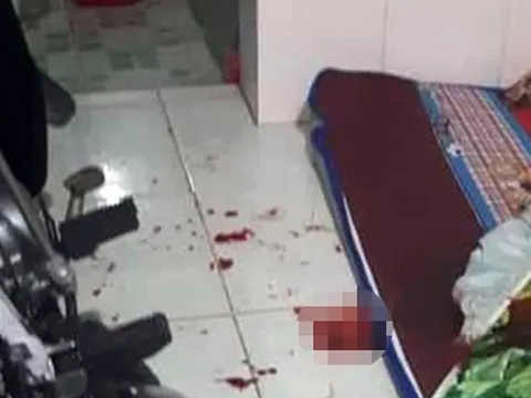 Đòi về quê, cô gái bị người yêu đâm chết ở phòng trọ