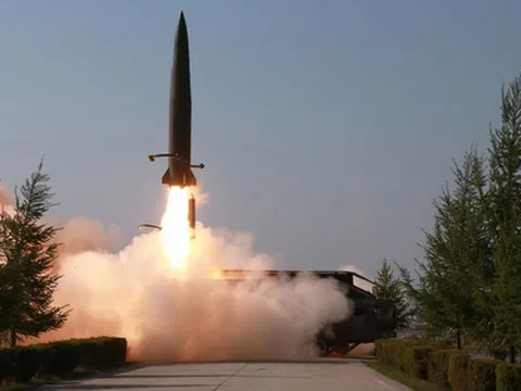 Triều Tiên tiếp tục phóng nhiều tên lửa đạn đạo