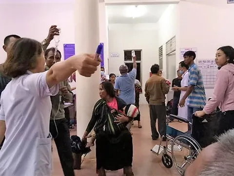 136 người nhập viện nghi ngộ độc thực phẩm sau khi ăn tiệc cưới