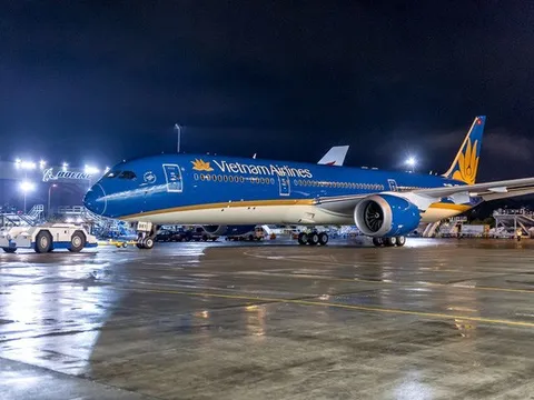 Sau sự cố lùi chuyến bay 200 người vì 1 người,  Vietnam Airlines lại bị lỗi kỹ thuật