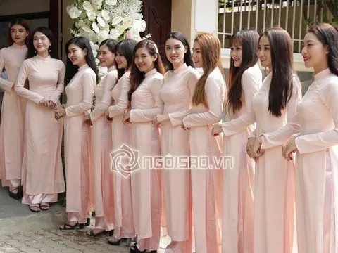 Dàn phù dâu xinh như hotgirl trong lễ ăn hỏi của Dương Khắc Linh và Sara Lưu