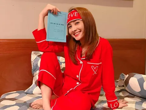 Anh Thư Về nhà đi con kể về lý do khóc nức nở cùng NSƯT Trung Anh