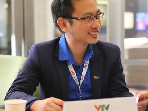 Thân thế người chồng sắp cưới tuổi trẻ tài cao của MC Phí Linh