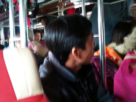 Nhân viên xe khách Phương Trang bị tố từng sàm sỡ hành khách 13 tuổi