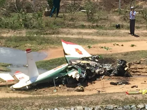 Danh tính hai phi công hy sinh trong vụ máy bay rơi ở Khánh Hòa