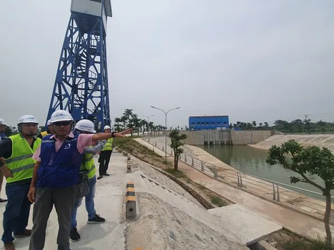 Nhà máy nước sông Đuống bán giá cao gấp đôi sông Đà: Hà Nội quyết mua, ai thiệt?