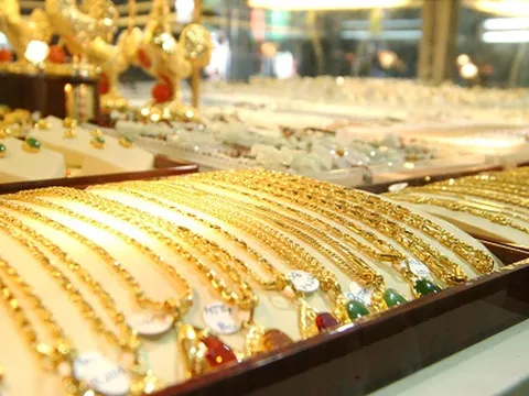 Giá vàng hôm nay 16/7:  Vàng tiếp tục tăng nhẹ, trên 39 triệu đồng/lượng