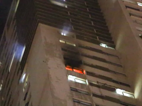 Hà Nội: Cháy căn hộ tại dự án Pride của Hải Phát, người dân hoảng sợ bỏ chạy trong đêm