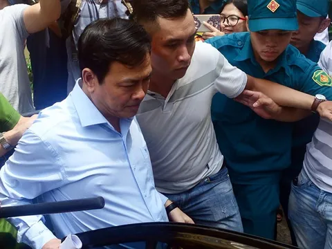 Công an vẫn đề nghị truy tố ông Nguyễn Hữu Linh dù không thể khẳng định 'bàn tay trái' có hành vi dâm ô