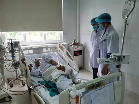 153 bệnh nhân chạy thận tại BV Hữu nghị đa khoa Nghệ An bất ngờ phải chuyển viện