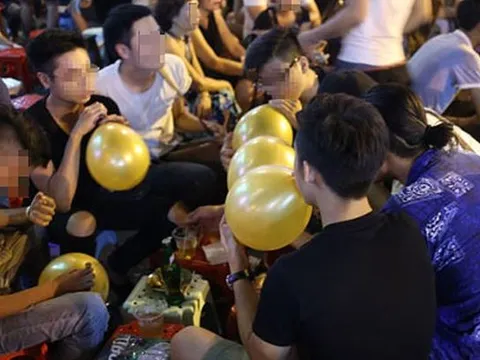 Thiếu nữ ở Lạng Sơn nhập viện cấp cứu do ngộ độc khí N2O khi hút bóng cười