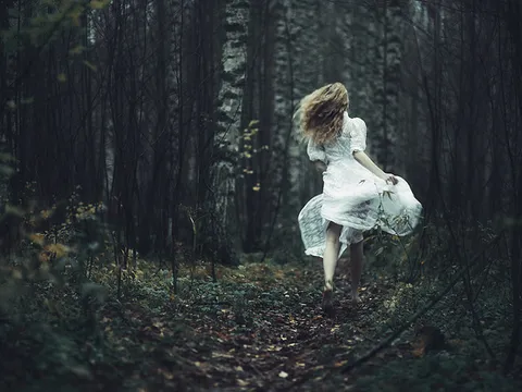 Em nhận ra, chỉ một mình là đủ!