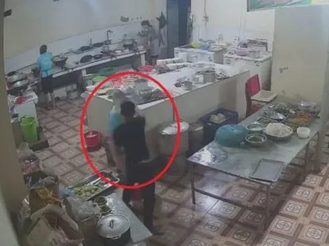 Bắt được kẻ tạt axit nữ nhân viên phụ bếp ở Hòa Bình