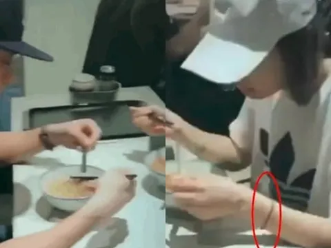 Lâm Tâm Như - Hoắc Kiến Hoa cùng nhau đón Trung Thu đầy ngọt ngào