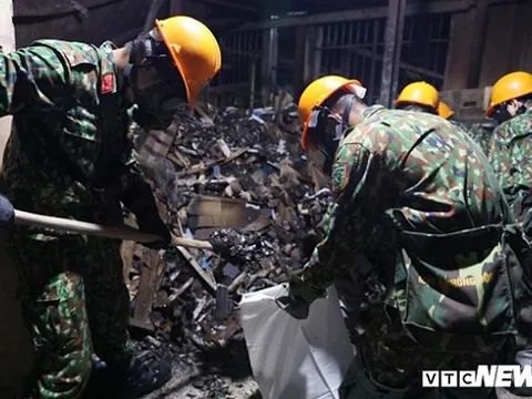 Rải gần 4 tấn chất hóa học chống phát tán thủy ngân trong nhà máy Rạng Đông