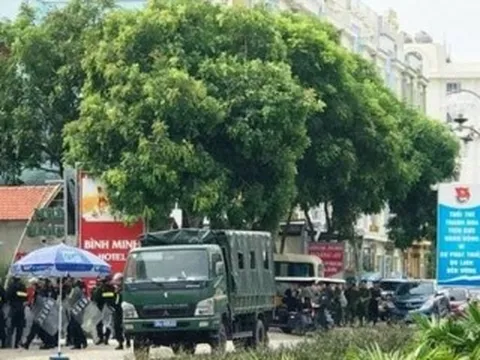 Vụ hỗn chiến kinh hoàng ở biển Hải Tiến: Bắt tạm giam đại ca giang hồ cộm cán Cự 'đen'