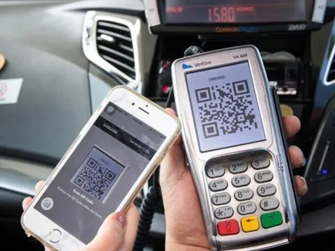 Hà Nội yêu cầu thu học phí qua thẻ hoặc QRCode