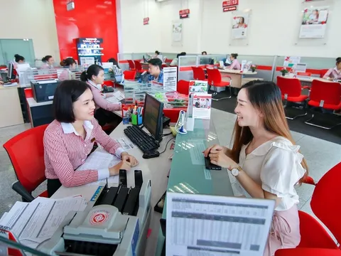 'Giải mã' tăng trưởng lợi nhuận liên tiếp của Techcombank