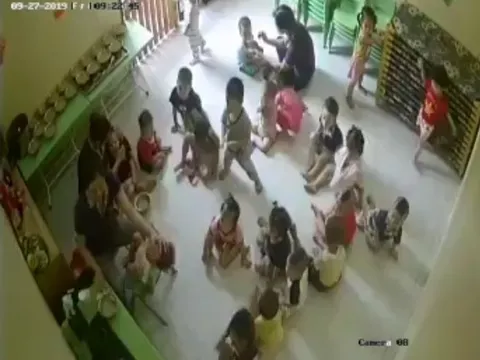 Xác minh cơ sở mầm non trong clip 'cô giáo vật ngửa trẻ, ép ăn liên tục'