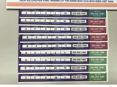 Vé 'chợ đen' trận Việt Nam - Malaysia tăng gấp nhiều lần