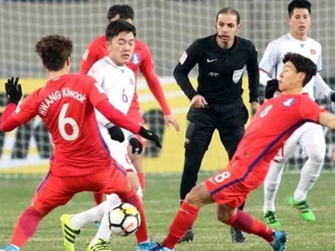 Trọng tài bắt chính trận Việt Nam - Indonesia là 'máy rút thẻ' nức tiếng