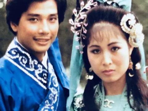 NSND Hồng Vân khoe ảnh với chồng Lê Tuấn Anh cách đây 33 năm