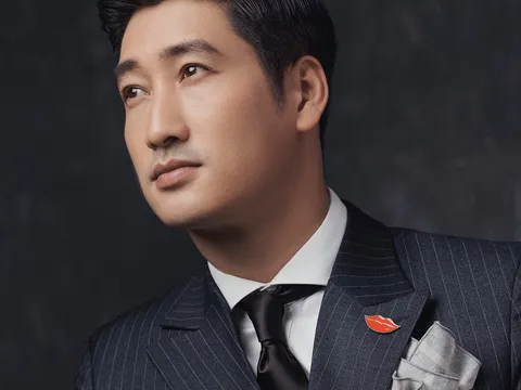 Dàn diễn viên điển trai phim Hoa hồng trên ngực trái gửi lời chúc nhân ngày 20/10