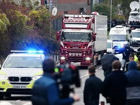 Vụ 39 thi thể trong container ở Anh: Bắt giữ thêm 3 nghi phạm