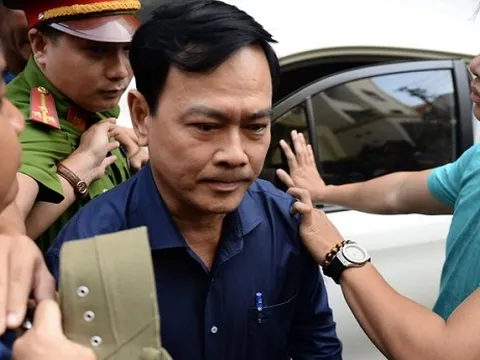 Bị cáo Nguyễn Hữu Linh hầu tòa vào ngày hôm nay (6/11)