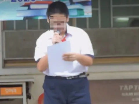 Nam sinh ở TP.HCM bị kỷ luật, xin lỗi trước toàn trường vì xúc phạm nhóm nhạc BTS