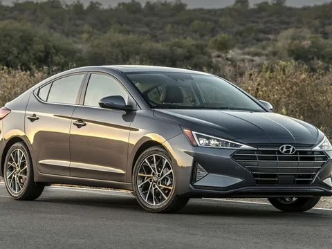 Hyundai Elantra 2020 bị triệu hồi vì nguy cơ văng bánh khi đang chạy