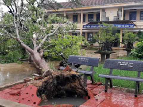 Bão số 6 đổ bộ, hơn 1 triệu học sinh nghỉ học để tránh bão