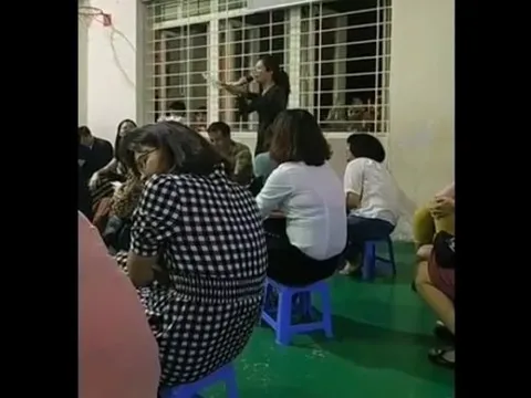 Phẫn nộ với bài phát biểu kỳ thị cha mẹ đơn thân và gia đình nghèo của cô giáo trẻ Hà Nội